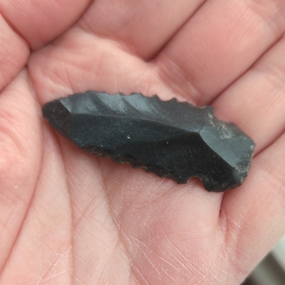 Indigenous Arts Other - Obsidian Arrowhead